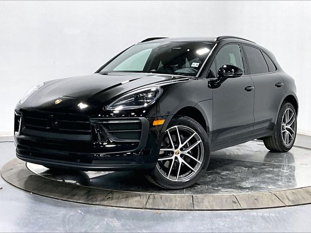 2026 Porsche Macan's photo