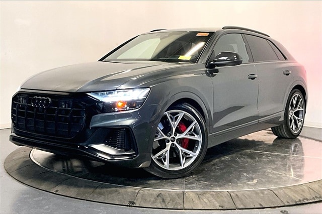 2023 Audi SQ8 Prestige's photo