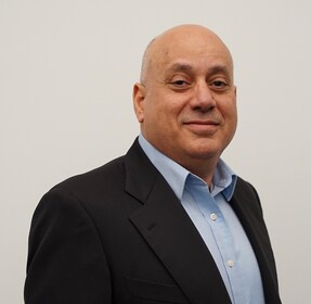 Staff member Mohamed Latif from ID_f2dff399e5d0