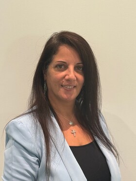 Staff member Nuha Ksheboon from ID_e4ac25eea801