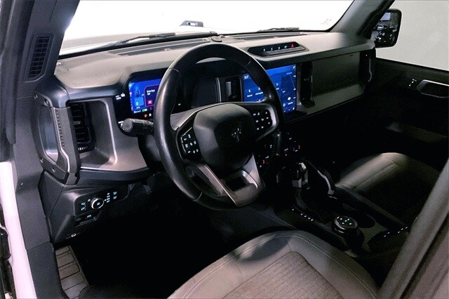 2021 Ford Bronco Outer Banks photo 4