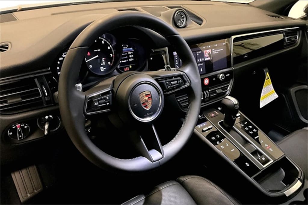 New 2026 Porsche Macan  SUV