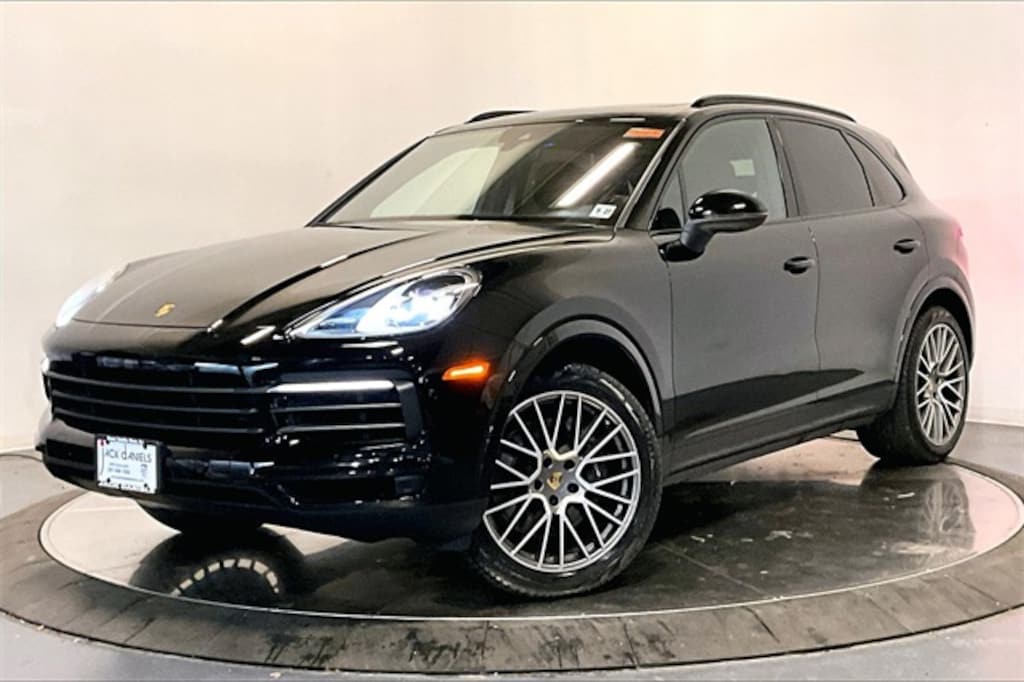 Certified 2023 Porsche Cayenne Platinum Edition SUV