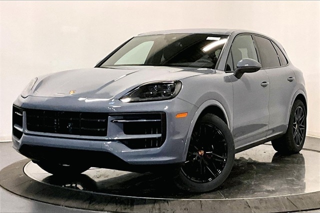 2026 Porsche Cayenne Base