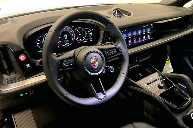 2026 Porsche Cayenne E-Hybrid Coupe photo 4