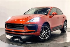 2025 Porsche Macan SUV