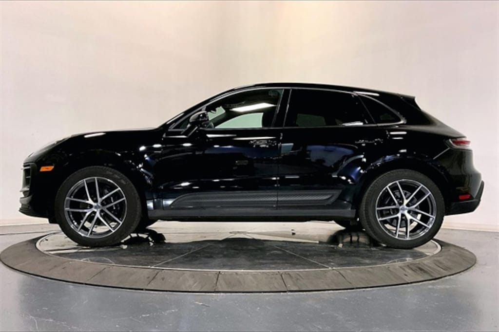 Certified 2025 Porsche Macan SUV