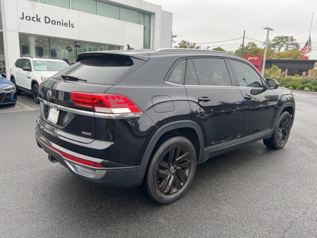 Used 2022 Volkswagen Atlas Cross Sport 3.6L V6 SE w/Technology SUV