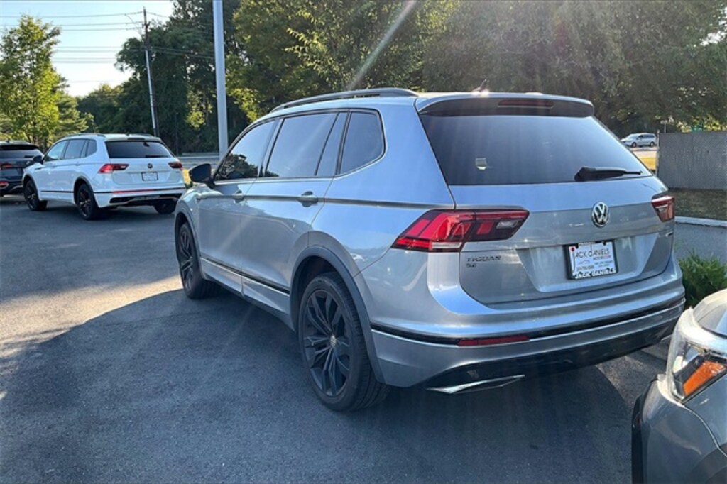 Certified 2021 Volkswagen Tiguan 2.0T SE R-Line Black 4MOTION SUV