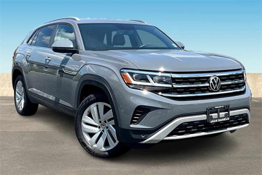 Used 2022 Volkswagen Atlas Cross Sport 3.6L V6 SE w/Technology SUV