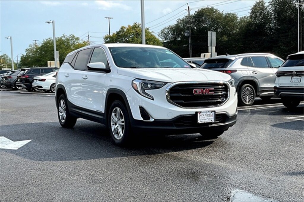 Used 2018 GMC Terrain SLE SUV