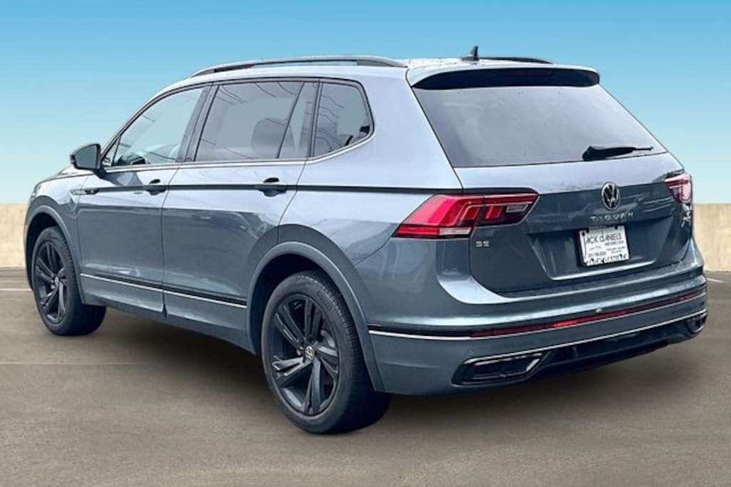 Used 2024 Volkswagen Tiguan 2.0T SE R-Line Black SUV