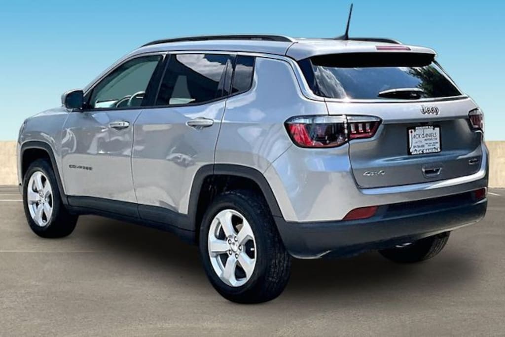 Used 2021 Jeep Compass Latitude SUV