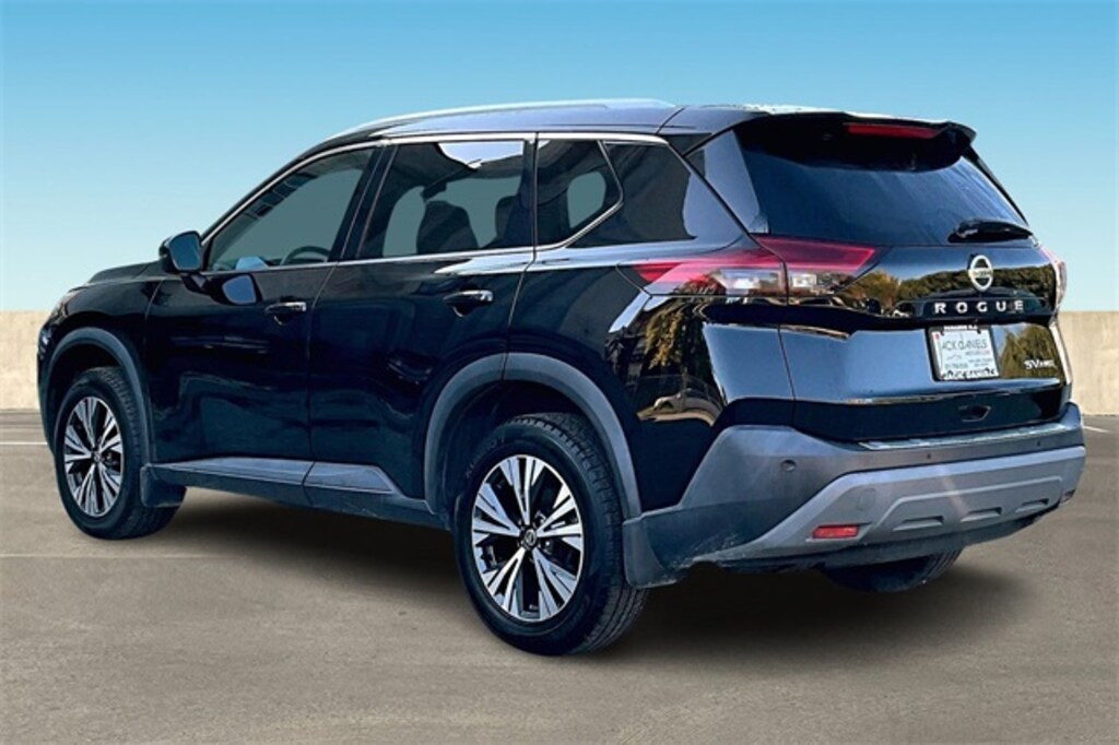 Used 2021 Nissan Rogue SV SUV