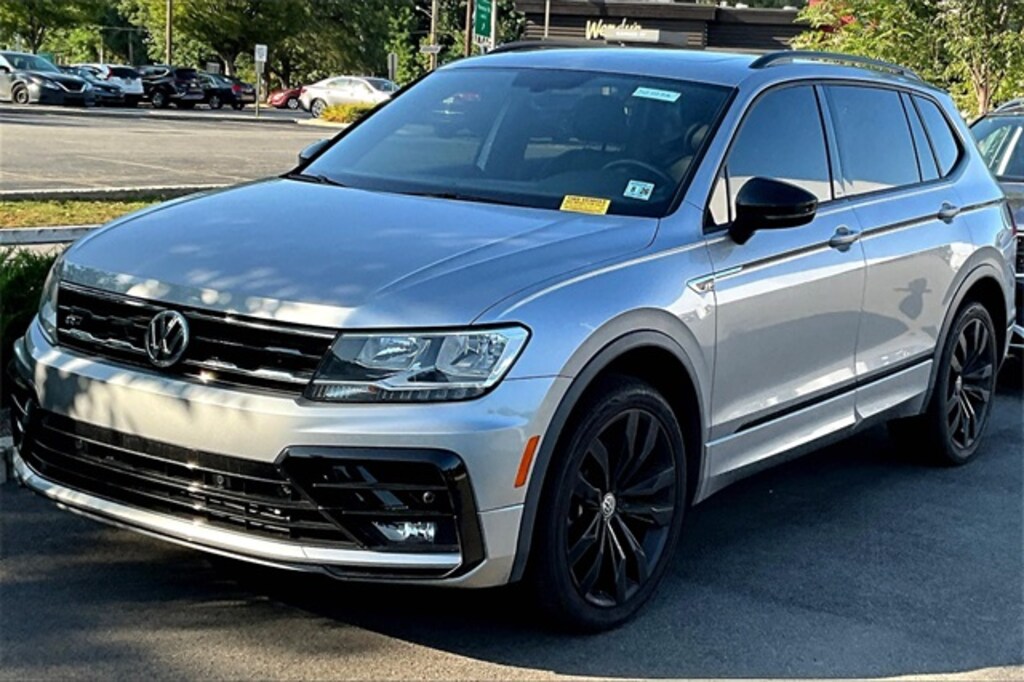 Certified 2021 Volkswagen Tiguan 2.0T SE R-Line Black 4MOTION SUV