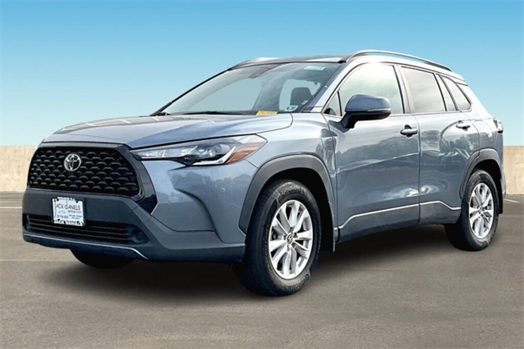 Used 2022 Toyota Corolla Cross LE SUV