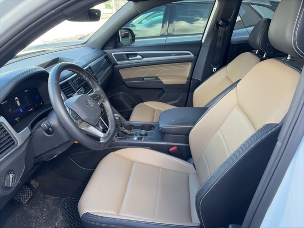 Certified 2023 Volkswagen Atlas Cross Sport 2.0T SE SUV