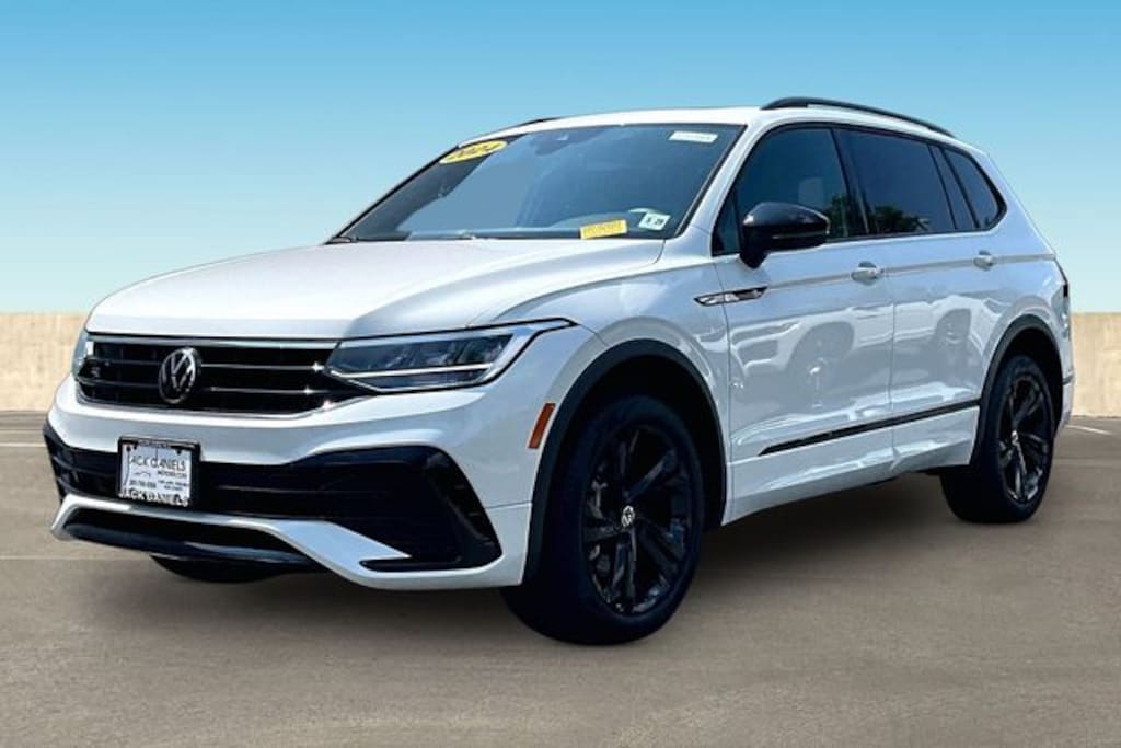 Certified 2024 Volkswagen Tiguan 2.0T SE R-Line Black SUV