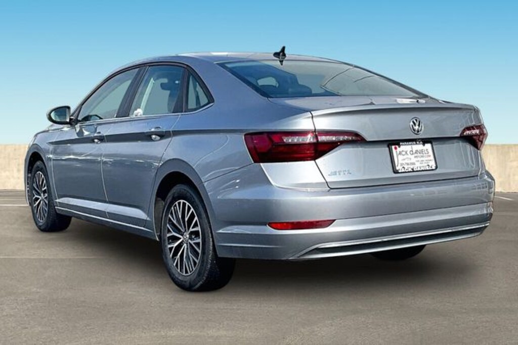 Certified 2021 Volkswagen Jetta 1.4T SE Sedan