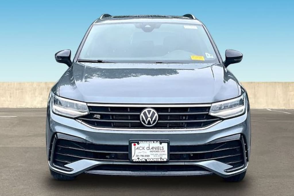 Used 2024 Volkswagen Tiguan 2.0T SE R-Line Black SUV