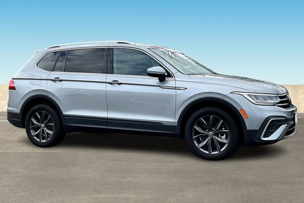 Used 2022 Volkswagen Tiguan 2.0T SE SUV