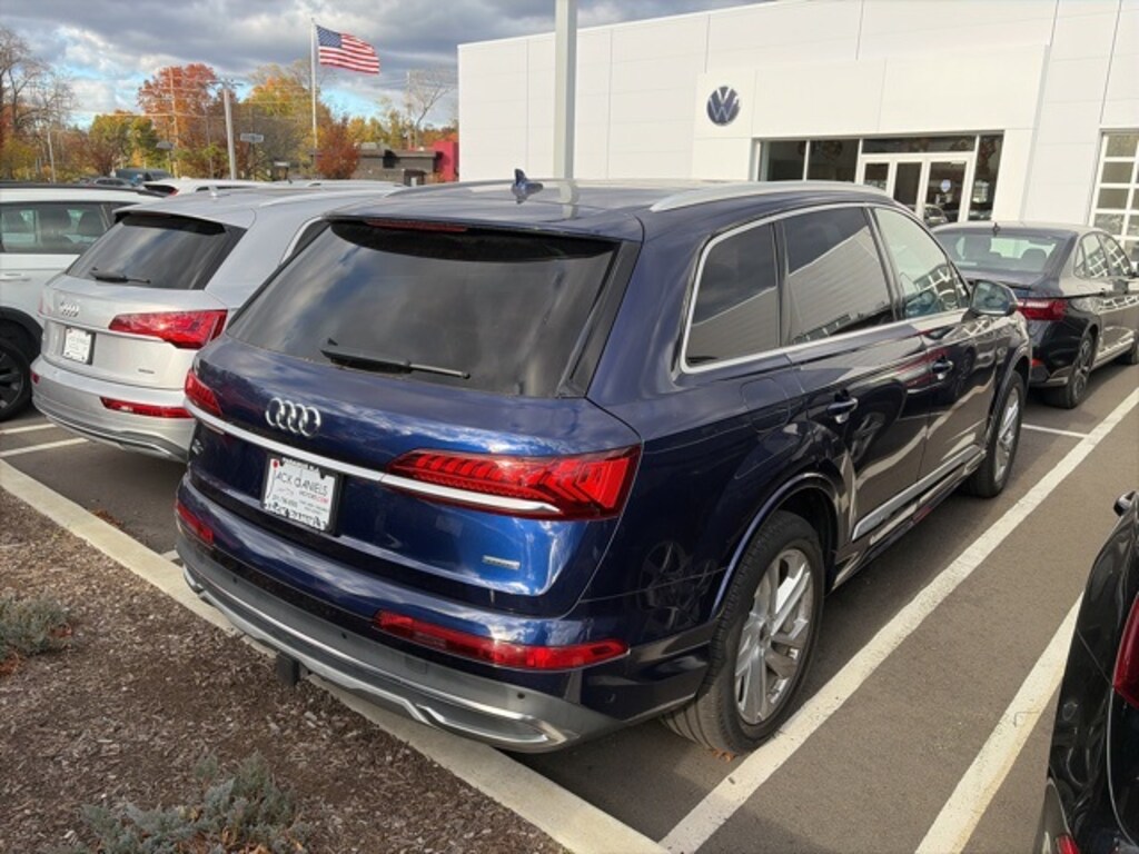 Used 2022 Audi Q7 45 Premium SUV