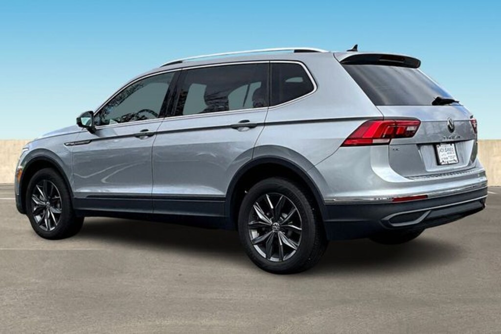 Used 2022 Volkswagen Tiguan 2.0T SE SUV