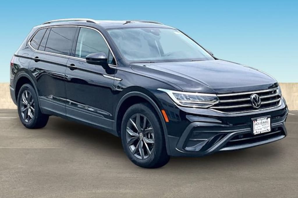 Certified 2022 Volkswagen Tiguan 2.0T SE SUV