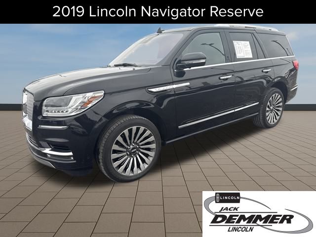 2019 Lincoln Navigator Reserve's photo