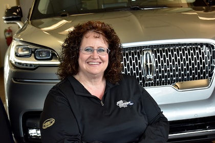 Staff member Donna Beckius from 7cd467ac06a3