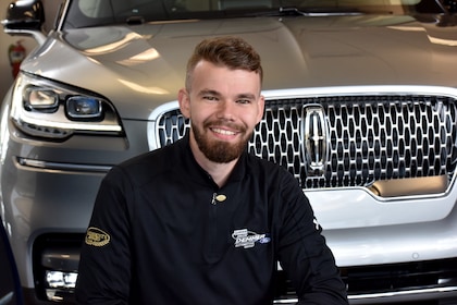 Staff member Greg Szewczyk from 7cd467ac06a3