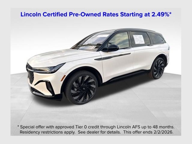 2025 Lincoln Nautilus Reserve's photo