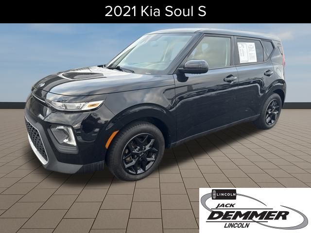 2021 Kia Soul S's photo