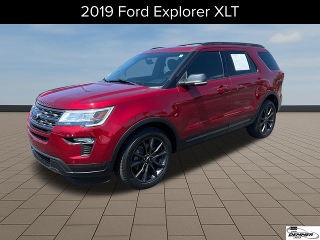 2019 Ford Explorer XLT 4WD's photo