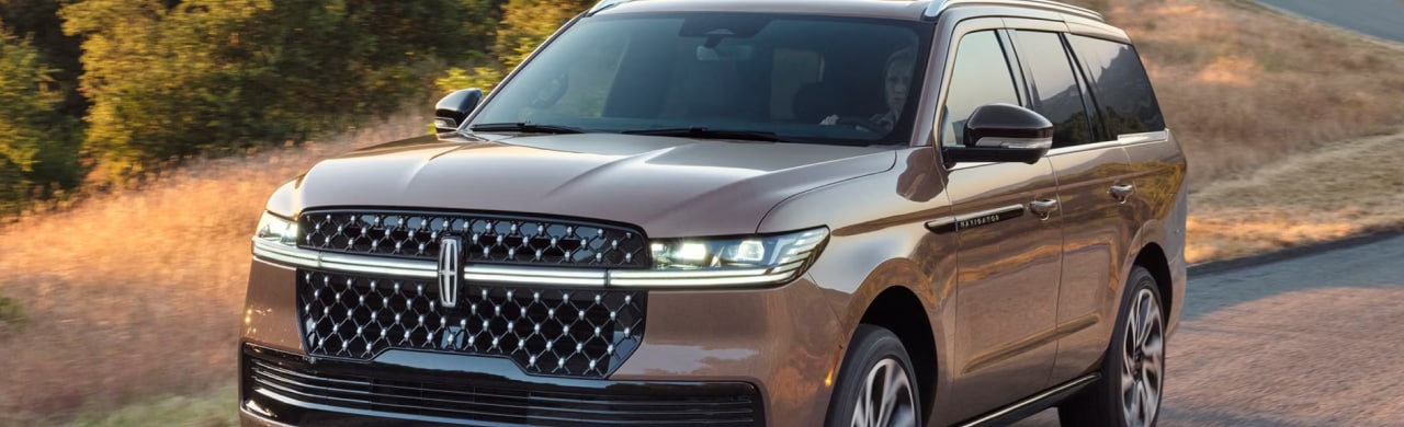 How%20Many%20Passengers%20Fit%20Comfortably%20in%20the%202026%20Lincoln%20Navigator%20L.jpg