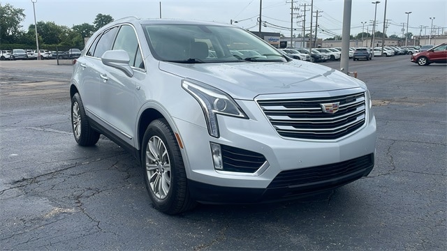 Used 2018 Cadillac XT5 Luxury with VIN 1GYKNCRS8JZ162756 for sale in Dearborn, MI