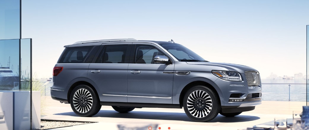 The 2019 Lincoln Black Label Navigator Review near Dearborn, MI