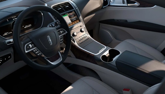 The luxurious interior of the 2019 Lincoln Nautilus