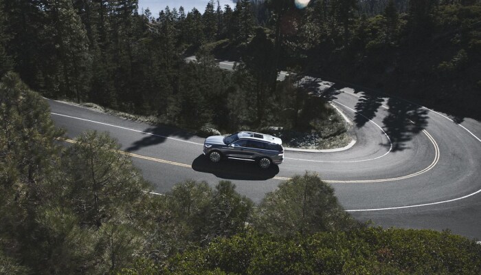 Stay safe inside the 2020 Lincoln Aviator