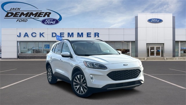 2020 Ford Escape Titanium's photo