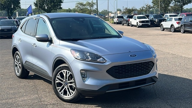 Certified 2022 Ford Escape SEL with VIN 1FMCU9H99NUB26197 for sale in Wayne, MI