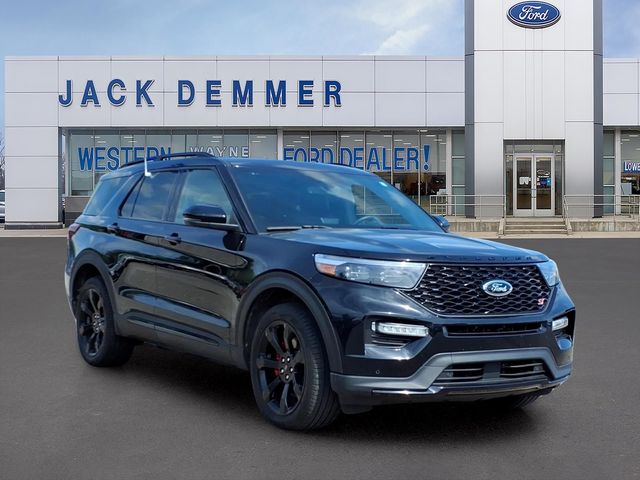 2024 Ford Explorer ST 4WD's photo