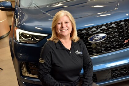 Staff member Lori Cummer from ID_cf1400ef62db