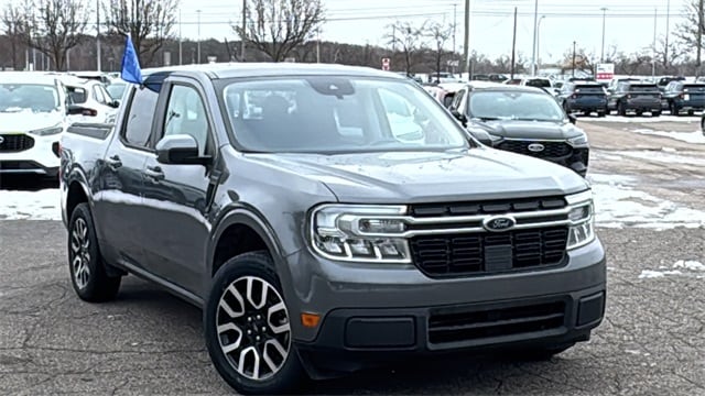 2022 Ford Maverick Lariat's photo