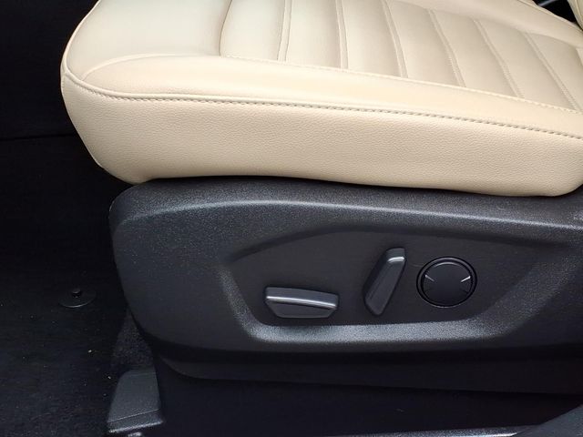 2023 Ford Edge SEL - Photo 10