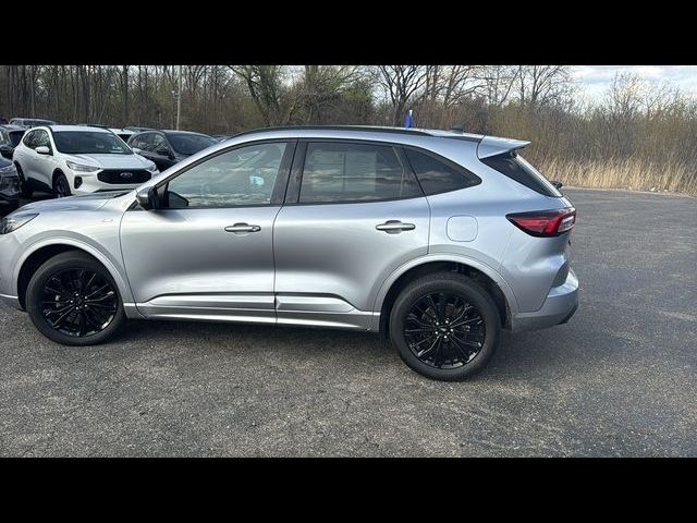 2023 Ford Escape ST-Line Elite - Photo 6