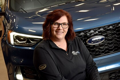 Staff member Danielle Garrett from ID_58717d92140c