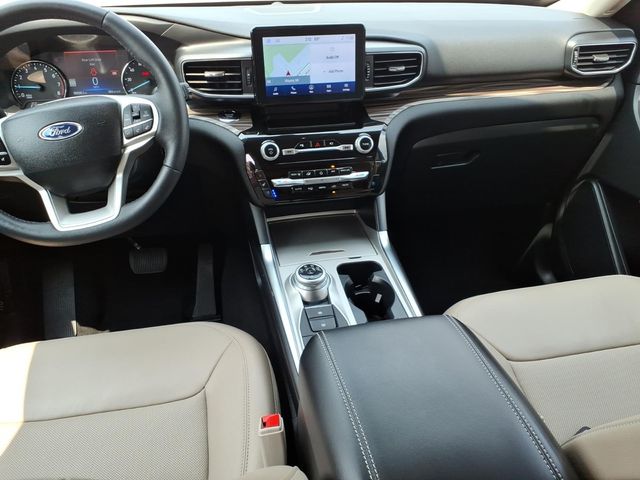 Photo 12