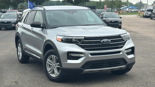Certified 2022 Ford Explorer XLT with VIN 1FMSK8DH4NGA88840 for sale in Wayne, MI