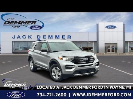 2023 Ford Explorer XLT SUV